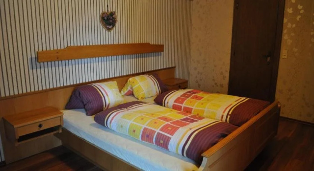 Landhaus Hedy, Rezervați Casă de vacanță Hoteluri în Tirol cu parcare, Parcare