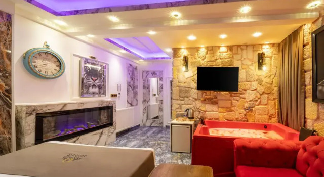 Ren Plus Suit Bakirköy, Varaa Hotelli Hotellit Marmara-alue pysäköinnillä, Pysäköinti