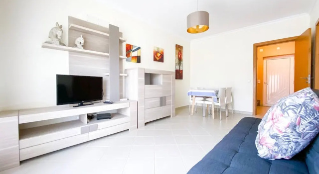 Prestige Apartment with Swimming Pool