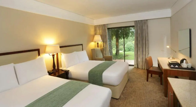 Двухместный номер Premium Drakensberg Sun Resort