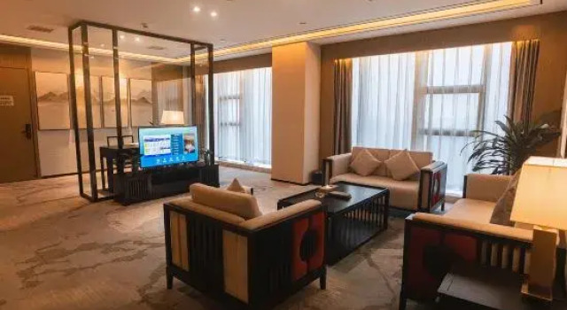 Люкс Presidential Conrab International Hotel