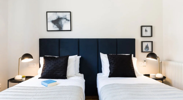Апартаменты UPSTREET Elegant Luminous 3BD Apt-Kolonaki