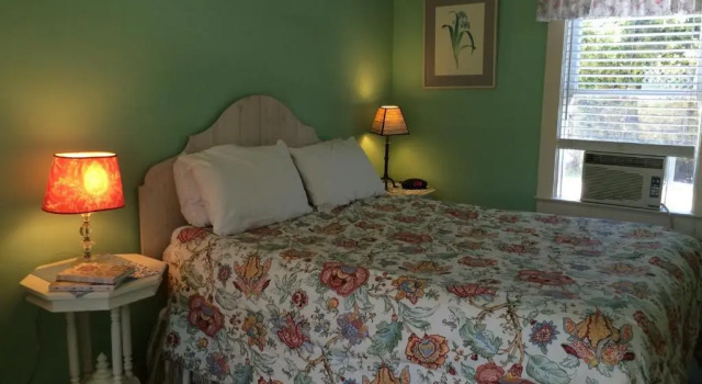 Номер Deluxe Secret Garden Inn & Cottages