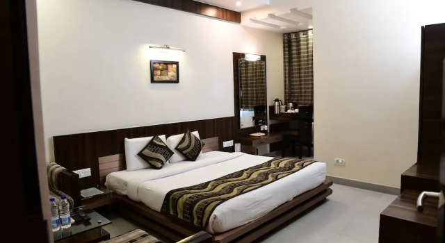 Номер Deluxe Hotel Ravisha Continental