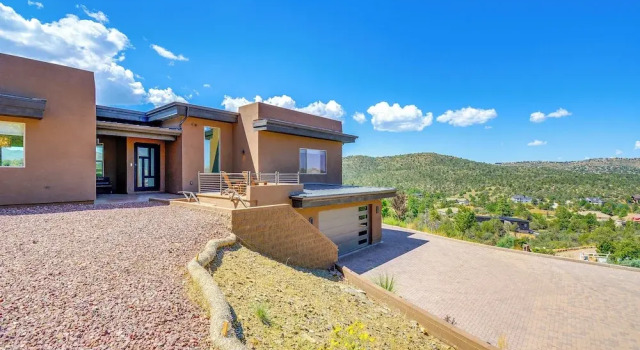 Коттедж Mtn-view Retreat w/ Game Room in Prescott!