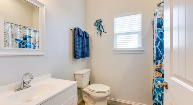 Коттедж Community Pool Access & Bay View: Rockport Home!