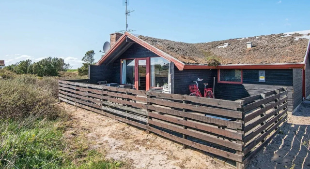 Rustic Holiday Home in Rømø With Terrace