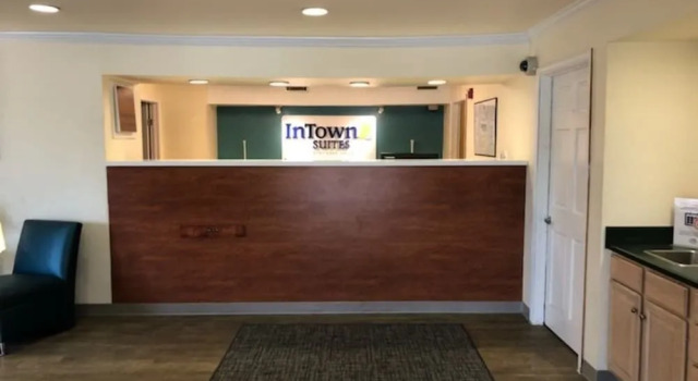 InTown Suites Extended Stay New Orleans - Metairie