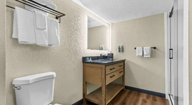 Семейный номер Standard с 2 комнатами Best Western Downtown Casper Hotel