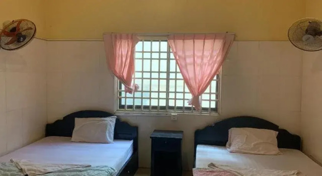 19 Happy Guesthouse Backpacker, Buchen Sie Hotel Hotels in Kandal mit Parkplatz, Parkplätze