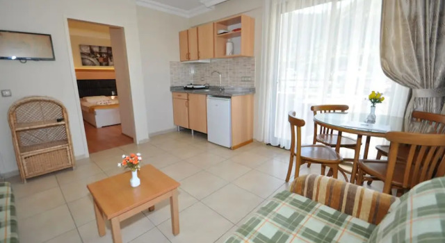 EcemHotel