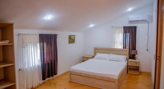 Guest House - Memories
