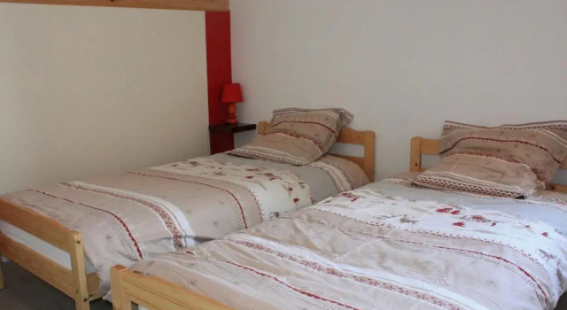 Gîte calme avec terrasse près de Gérardmer - FR-1-589-158, Забронировать Шале Виллы Вогезы, Вилла