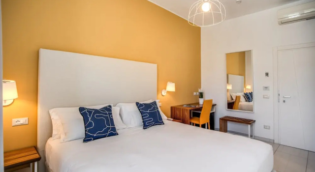 Двухместный номер Standard с балконом и с красивым видом из окна Hotel Florida