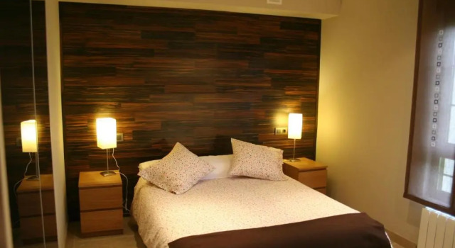Apartamentos El Regueirin 2, Prenota Appartamento Hotel a Asturie con parcheggio, Parcheggio