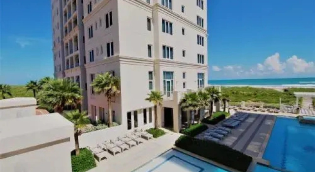 Los Corales Condo Unit #201N, Book Lejlighed Hoteller i Padre Island med pool, Swimmingpool
