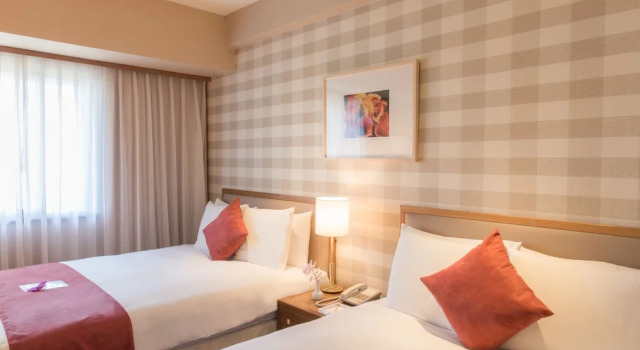 Четырёхместный номер Superior Hotel Riverview Taipei