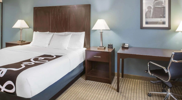 Четырёхместный номер Standard La Quinta by Wyndham Moscow Pullman