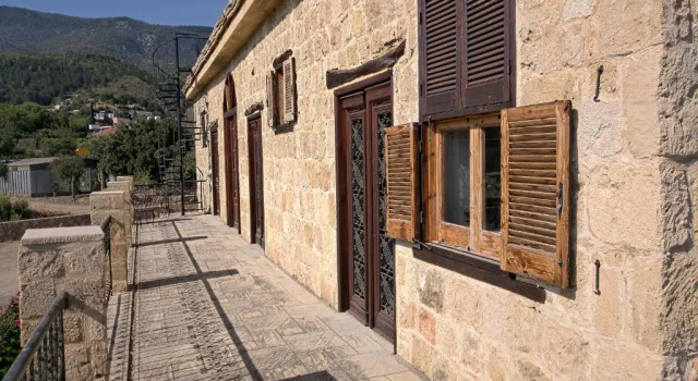 Peace House Kyrenia, Rezervovat Hotel Hotely v Alsancak s parkováním, Parkování