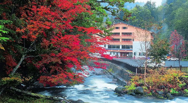 Kokumin Shukusha Higashi Taisetsuso, Book Hotel Shintoku Hokkaido
