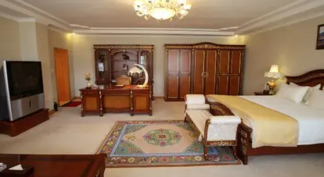 Люкс Deluxe Guest House (Potala Palace Jokhang Temple)
