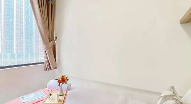 Апартаменты Deluxe Well Furnished And Comfort 2Br Meikarta Apartment
