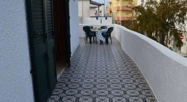 Beautiful Apartment On The Beach In Central Location With Spacious Balcony Pets