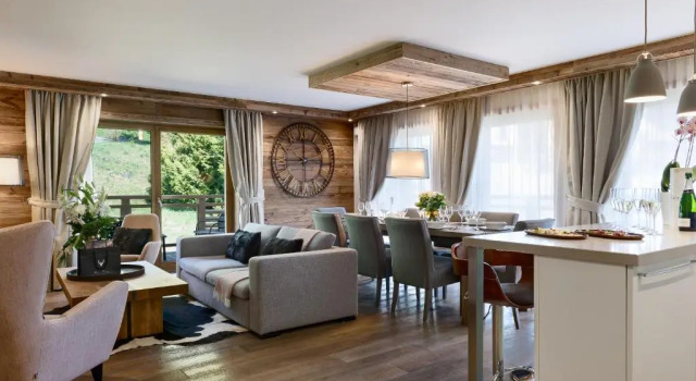 Апартаменты с балконом Annapurna by Alpine Resorts