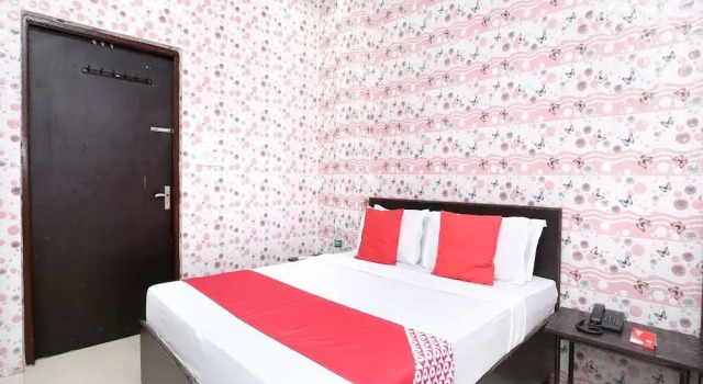 Asha Bed & Breakfast by OYO Rooms, Book Hotel Amritsar Punjab