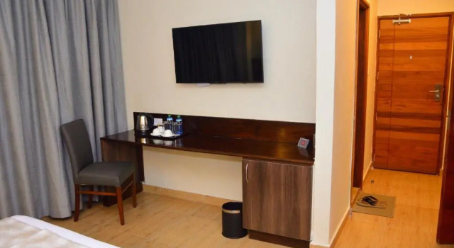 Семейный номер Standard Razana Hotel