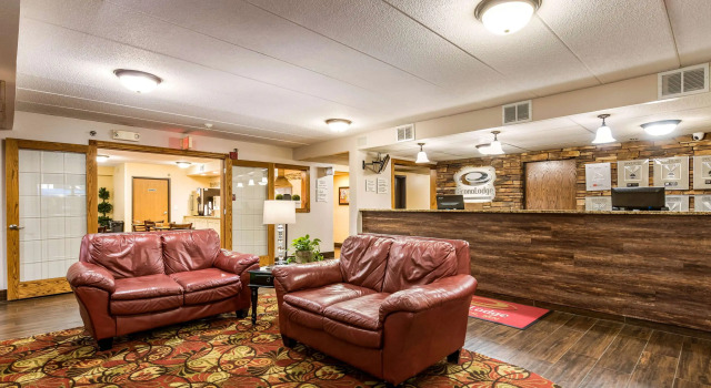 Econo Lodge Rochester, Varaa Hotelli Hotellit Minnesota pysäköinnillä, Pysäköinti