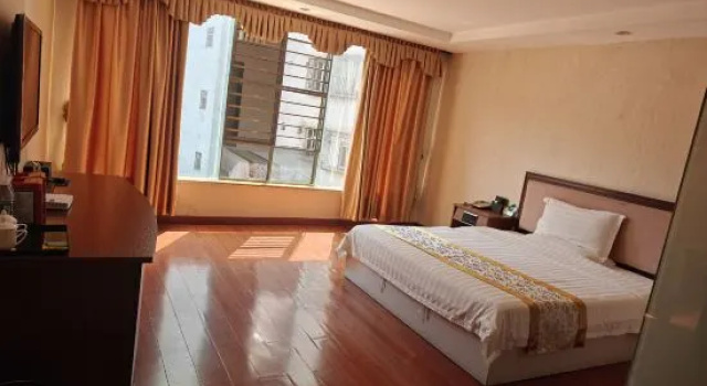 Люкс Deluxe с 2 комнатами Jiaoling Shun'an Hotel