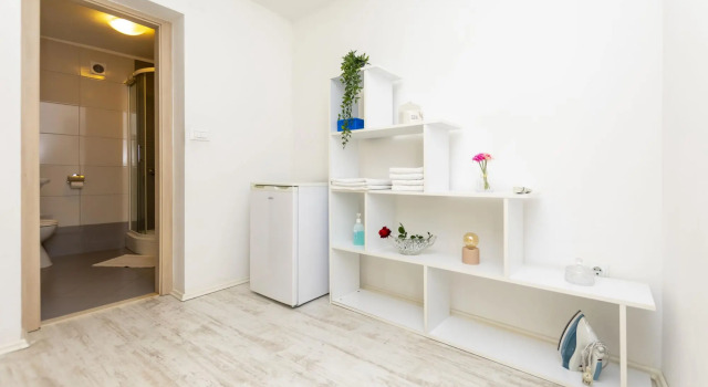 Apartments Goranka in Kastel Kambelovac, Rezerwuj Apartament Hotele w Split-Dalmatia County z parkingiem, Parking