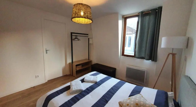 Vue sur les toits, 35m2 hyper centre Honfleur, Забронировать Апартаменты/квартира Онфлер 