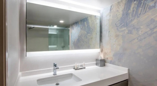 Suite Madison Marriott West