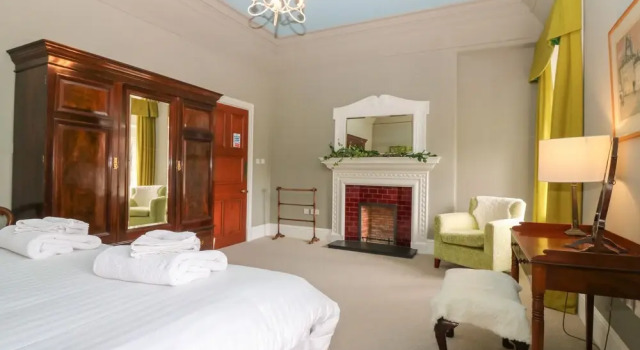 Macdui - Mar Lodge Estate, Book Feriehus Hoteller i Braemar med parkering, Parkering