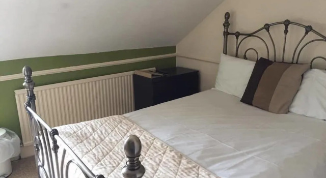 The Pines Guest Accommodation, Book Pension Billige hoteller i Gloucestershire