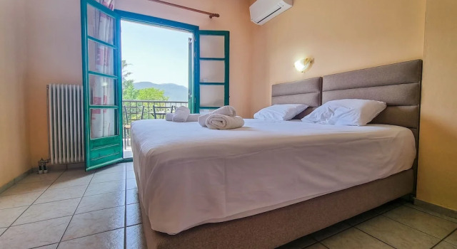 Номер Standard с балконом и с видом на сад Hotel Spiridoula