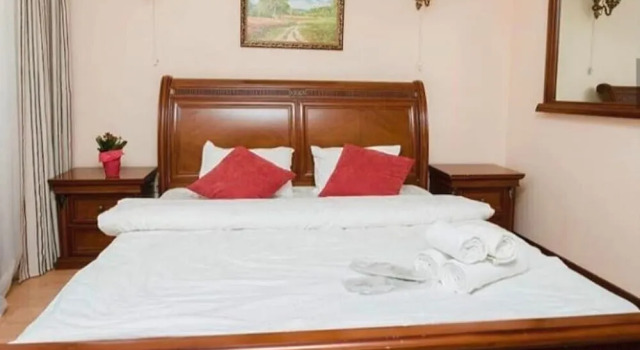 Azat Hotel