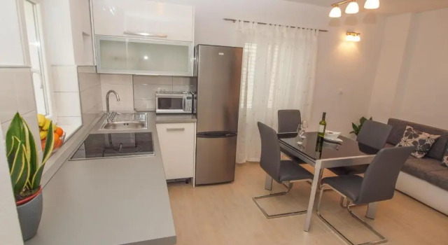 Апартаменты Apartments Karlo