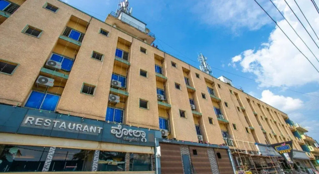 Hotel Chinmayee Inn by OYO Rooms, Buchen Sie Hotel Electronic City 