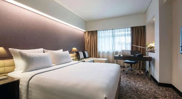 Двухместный номер Superior с балконом Pullman Jakarta Indonesia