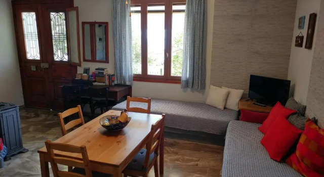 Alice House, Prenota Hotel Hotel a Peloponneso con parcheggio, Parcheggio