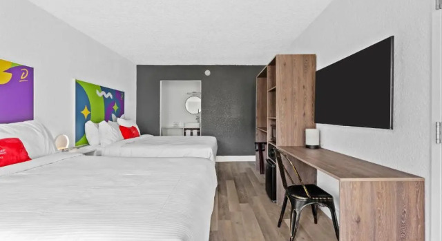 Семейный номер Standard с видом на сад Baymont by Wyndham Jacksonville Airport