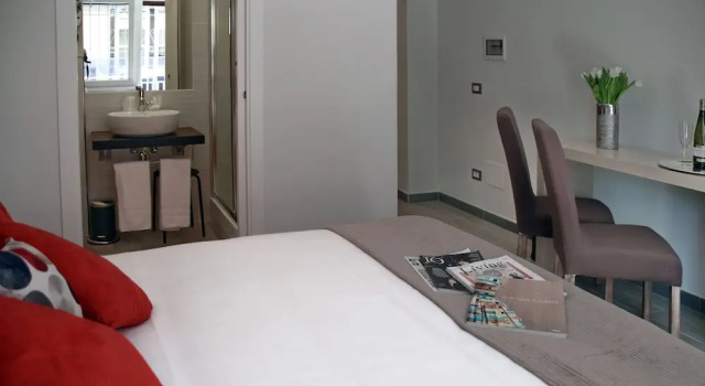 Номер Deluxe с балконом Gregori Guest House