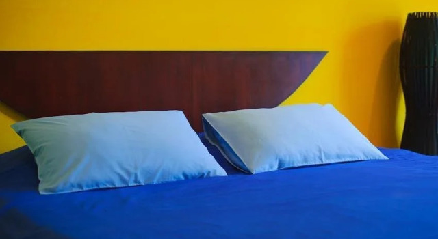 Charlize Hotel