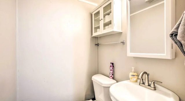 Апартаменты Pet-friendly Dallas Townhome w/ Outdoor Grill