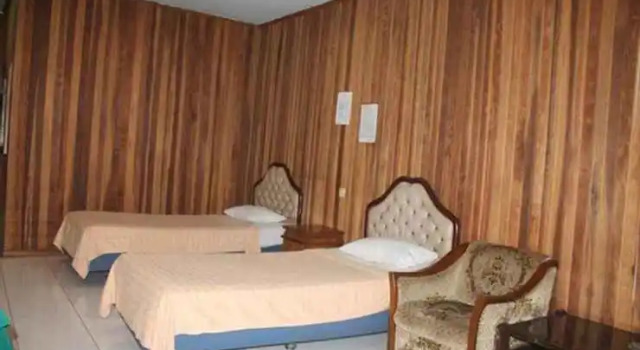 Hotel Makmur, Rezerwuj Hotel Jambi 