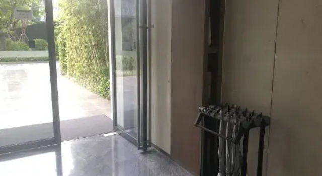 Shenzhen Shenfan Administrative Apartment, Rezerwuj Apartament Hotele w Shenzhen z parkingiem, Parking