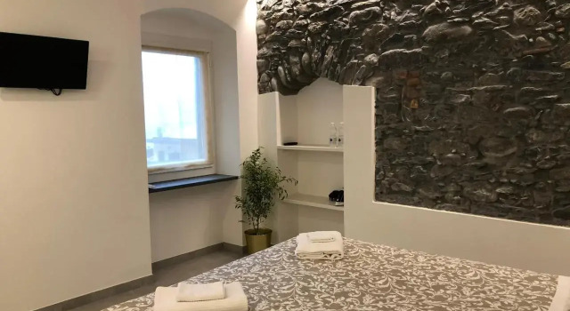 “White House “ in the center city (Manarola)5terre